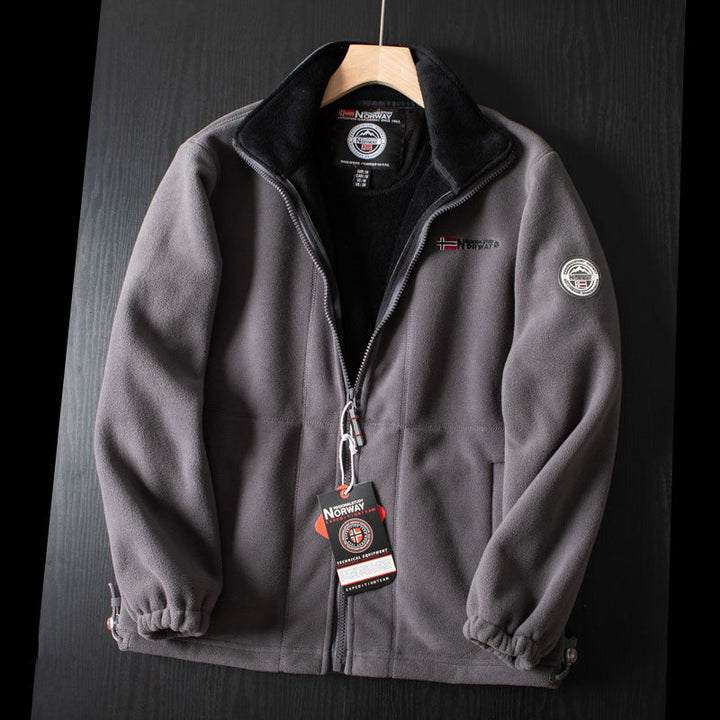 Unisex ultra warme fleece jas in zacht materiaal voor heren en dames, perfect voor koude winterdagen met praktische zakken.