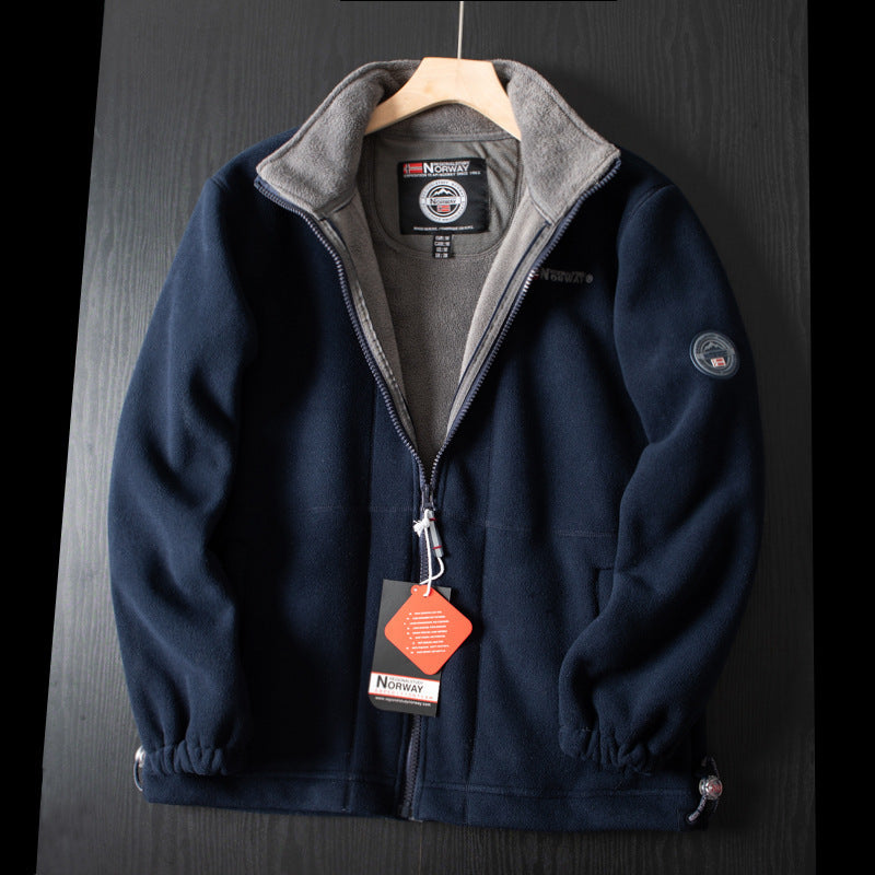 Unisex ultra warme fleece jas in zacht materiaal voor heren en dames, perfect voor koude winterdagen met praktische zakken.