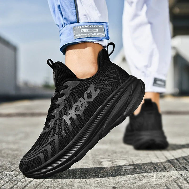 Unisex sportschoenen in een heldere kleur, die energie en stijl toevoegen aan je training.