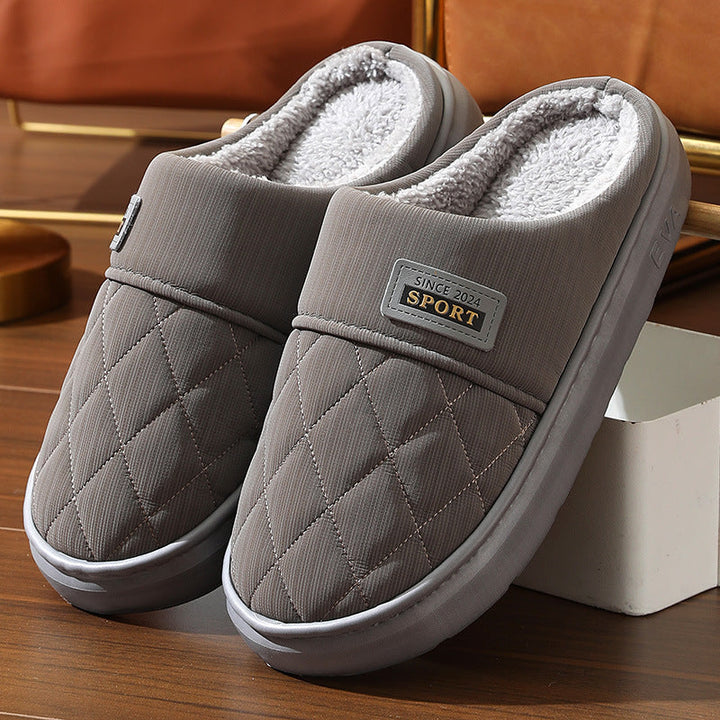 Zachte unisex pantoffels met warme voering, ideaal als binnenhuis slippers. Voor comfort en gezelligheid in de winter.