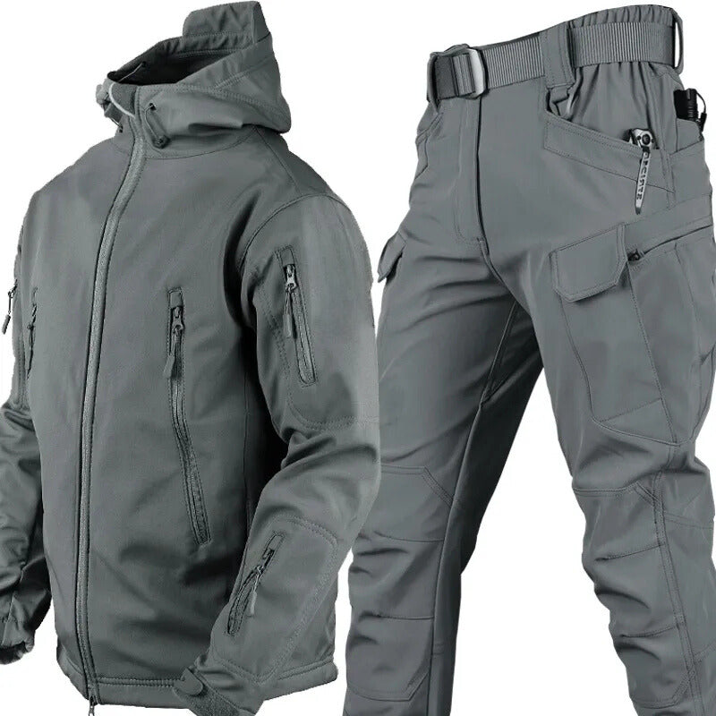 Premium unisex outdoor set, waterdicht, winddicht en ademend, met isolerende fleecevoering voor winter.