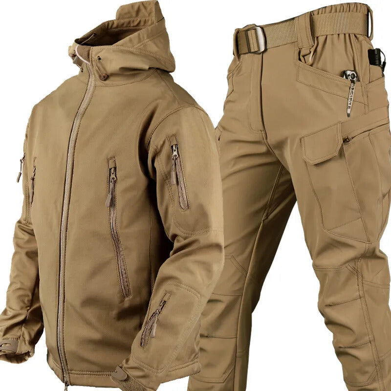 Praktische unisex outdoor set, ademend, waterdicht en winddicht, met warme fleecevoering.
