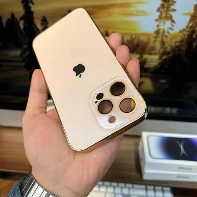 Magnetisch iPhone hoesje: Veilige magneetsluiting biedt optimale bescherming voor je iPhone 15, 14, 13, 12. Ultradun en duurzaam.