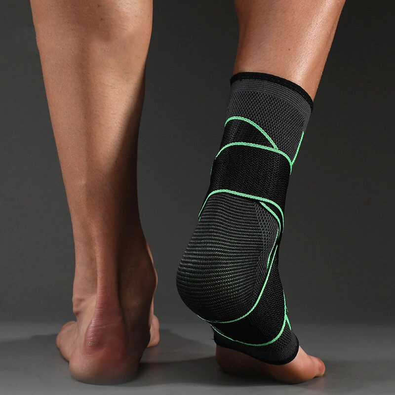 Enkelbandage voor actieve mensen, biedt stabiliteit en pijnverlichting bij een instabiele enkel.