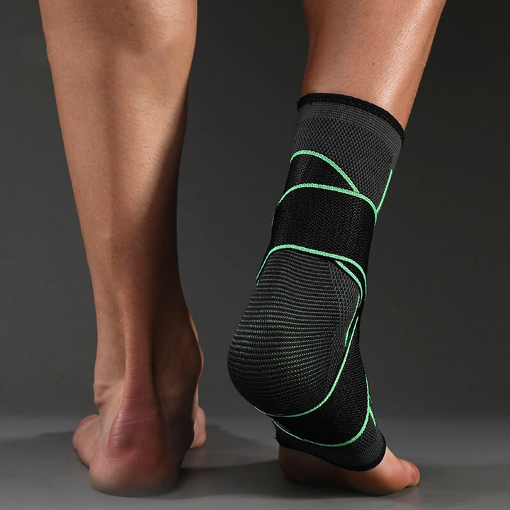Enkelbandage voor actieve mensen, biedt stabiliteit en pijnverlichting bij een instabiele enkel.