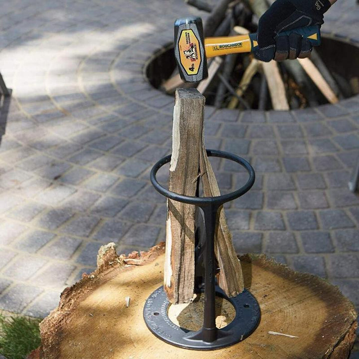 "Veilige houtsplijter van hoogwaardig staal, zwart, zonder scherpe randen, ideaal voor haardhout tot 20 cm diameter."