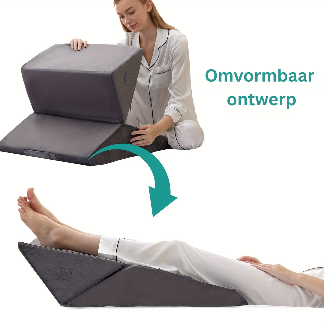 Thuiszorg bedkussen: verstelbaar wigkussen van traagschuim voor verhoogd comfort en effectieve rug- en beenondersteuning.