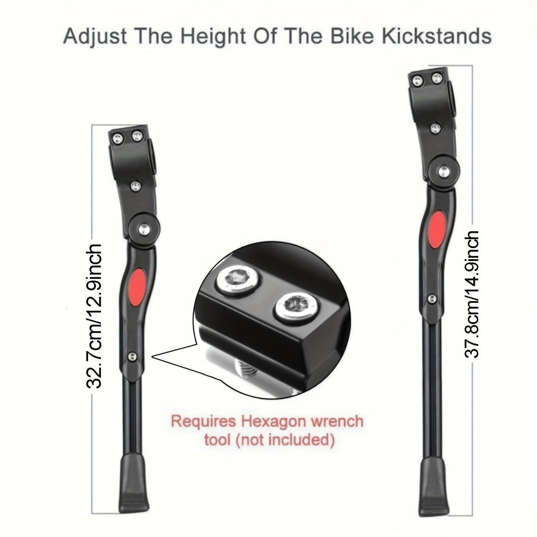 Fiets met gemonteerde verstelbare zijkickstand, klaar voor stabiel parkeren. Essentieel aluminium fietsaccessoire.