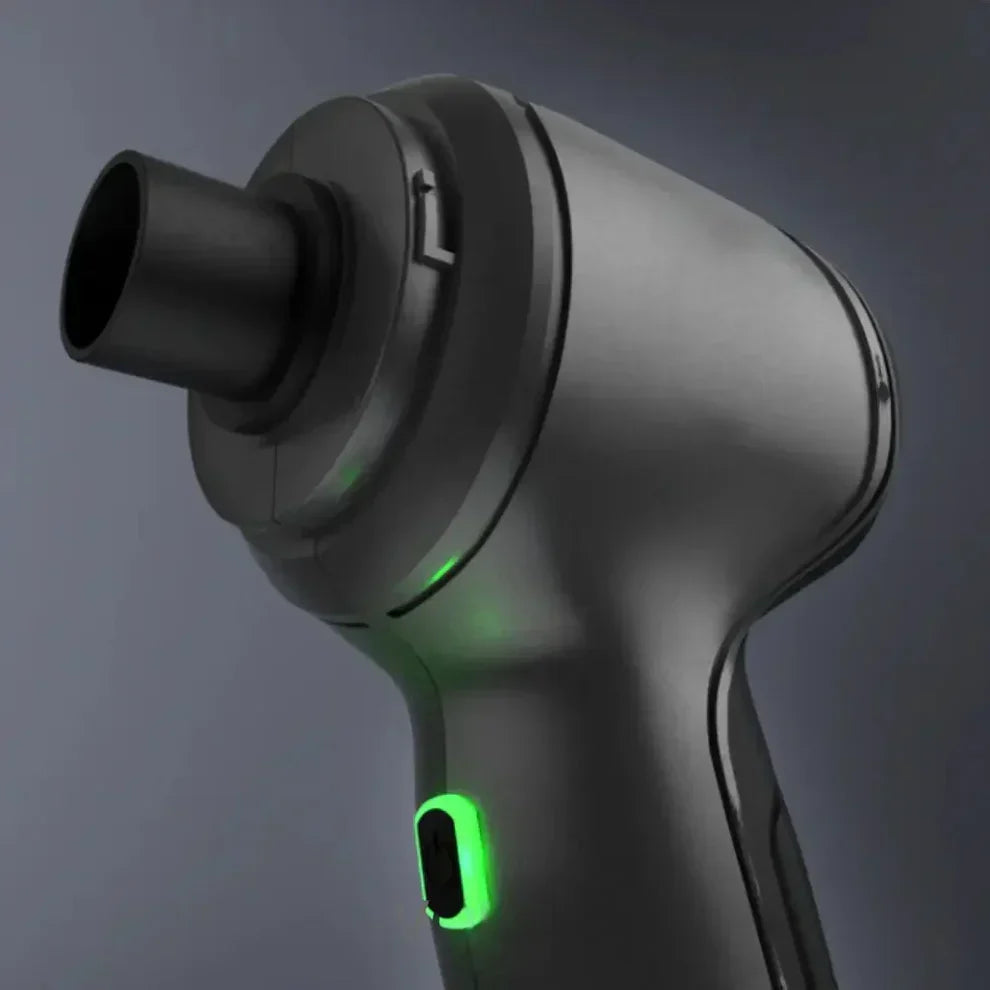 Compacte Vertex Pro draadloze handheld stofzuiger/bladblazer voor flexibele schoonmaak in huis en auto.