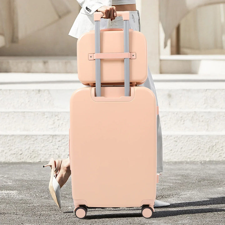 Vienna Duo hardshell reiskoffer set in groen en roze met cosmetica koffer. Duurzaam voor elke reis.