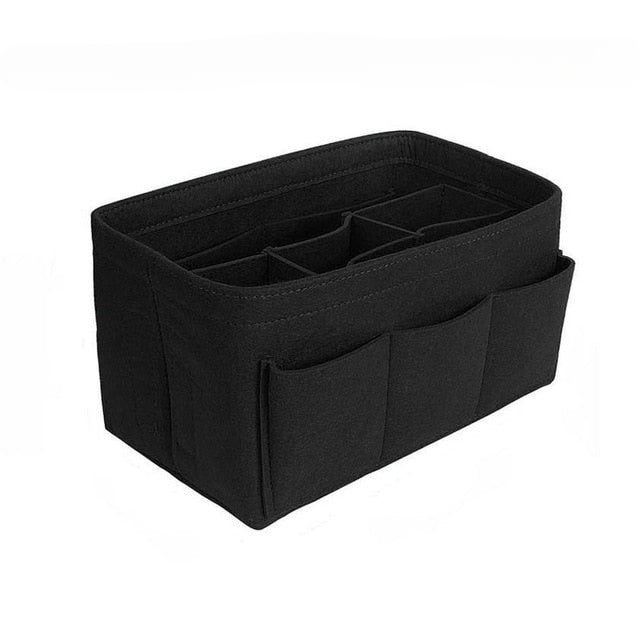 Make-up en handtas organiser van vilt in bordeauxrood, perfect voor onderweg.