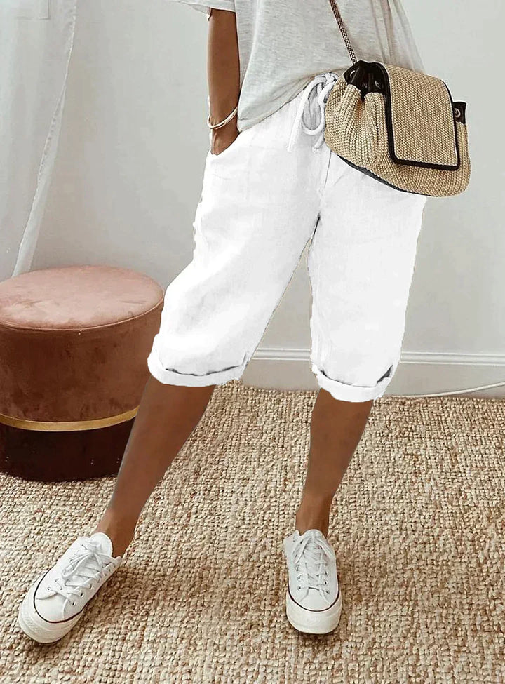 Modieuze linnen broek met wijde pijpen voor vrouwen, een must-have voor een comfortabele casual zomerlook.