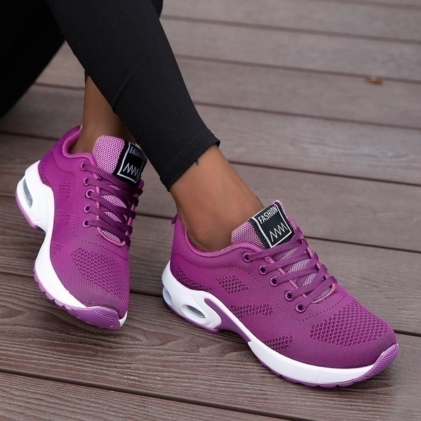 Comfortabele orthopedische wandelschoenen voor dames, bevorderen gezonde voeten en optimaal loopcomfort.