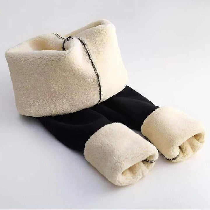 Moderne thermolegging voor dames, warm en met hoge taille, een stijlvolle optie voor wintermode.