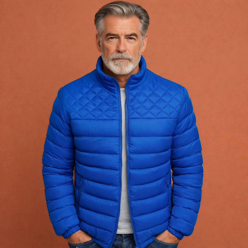 Stijlvolle heren bomberjas, perfect als warme overgangsjas voor een casual look.