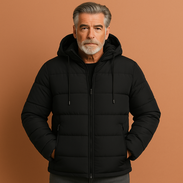 Stijlvolle heren winterjas, sherpa gevoerd voor extra comfort en warmte, met capuchon voor buiten.