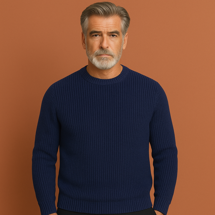 Warme herentrui met tijdloos design en ronde hals, perfect voor winter en herfst. Comfortabele casual mode.