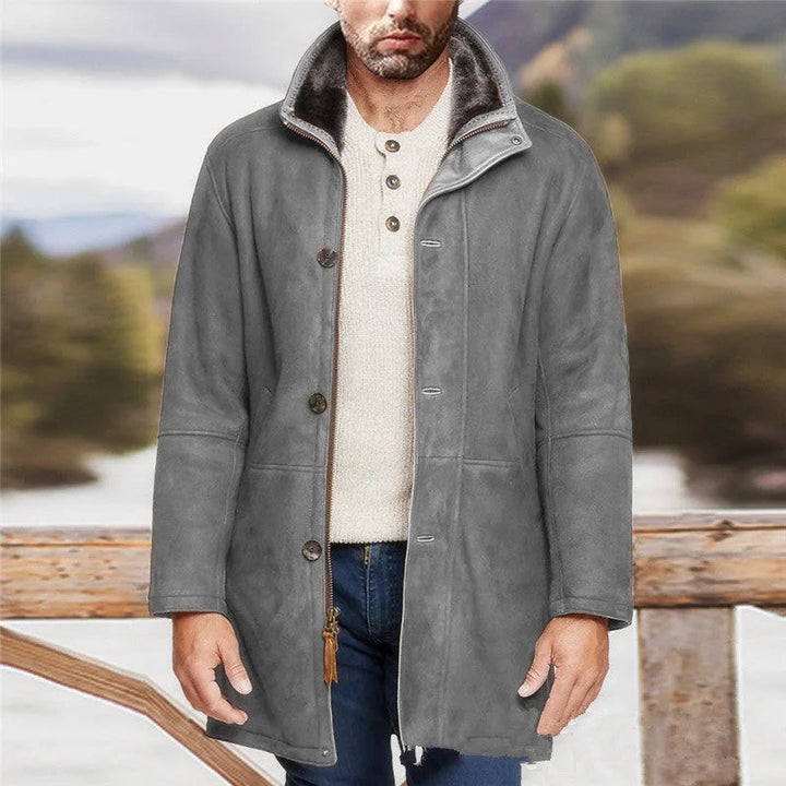 Veelzijdige waterafstotende heren winterjas, warm en casual, voor diverse weersomstandigheden in de winter.