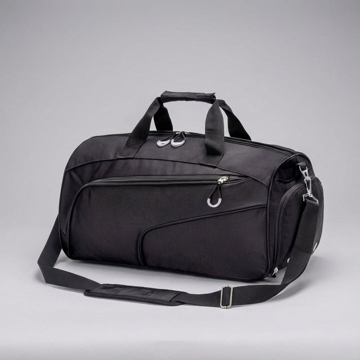 Grijze 35L waterdichte sporttas, open met duidelijke indeling. Organiseer je kleding en accessoires efficiënt.