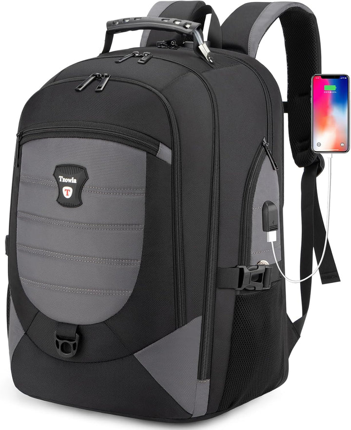 Rode anti-diefstal rugzak met waterdichte bescherming en USB-poort voor je 17.3 inch laptop.