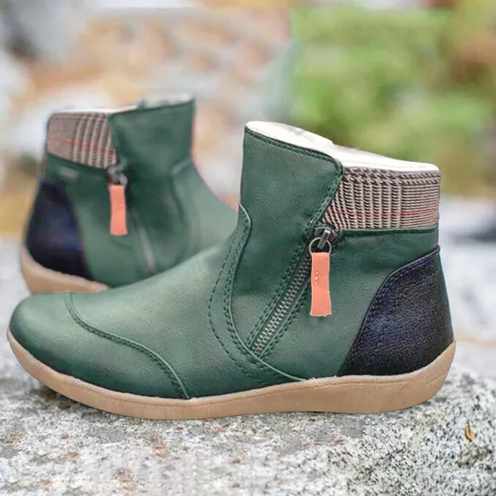 Waterdichte dames enkellaarsjes met anti-slip zool en zijrits voor comfort en stijl in herfst & winter.