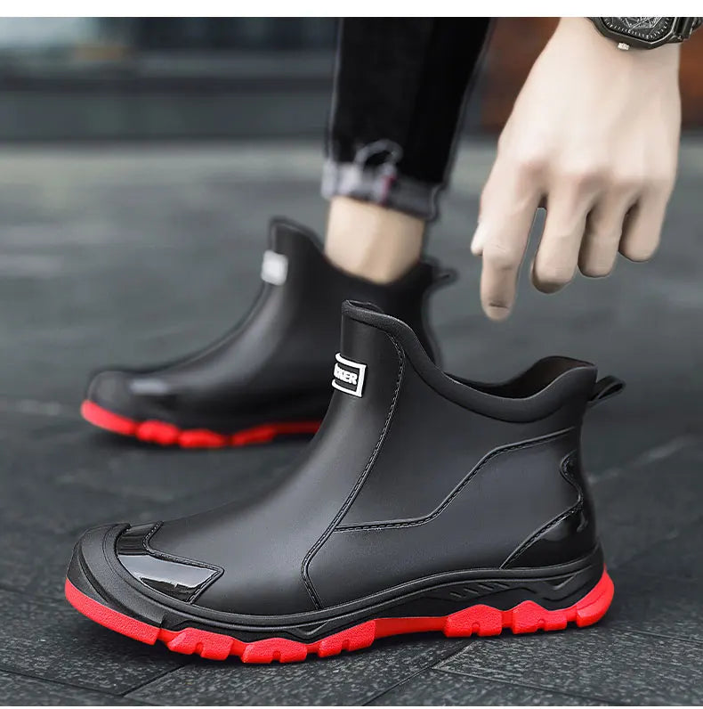 Comfortabele Redridge outdoor wandelschoenen voor heren, waterdicht en stevig voor elk terreinavontuur.
