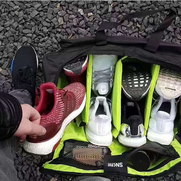 Handige organizer reistas voor sneakers, kleding en gear; waterdicht en duurzaam voor elke trip.