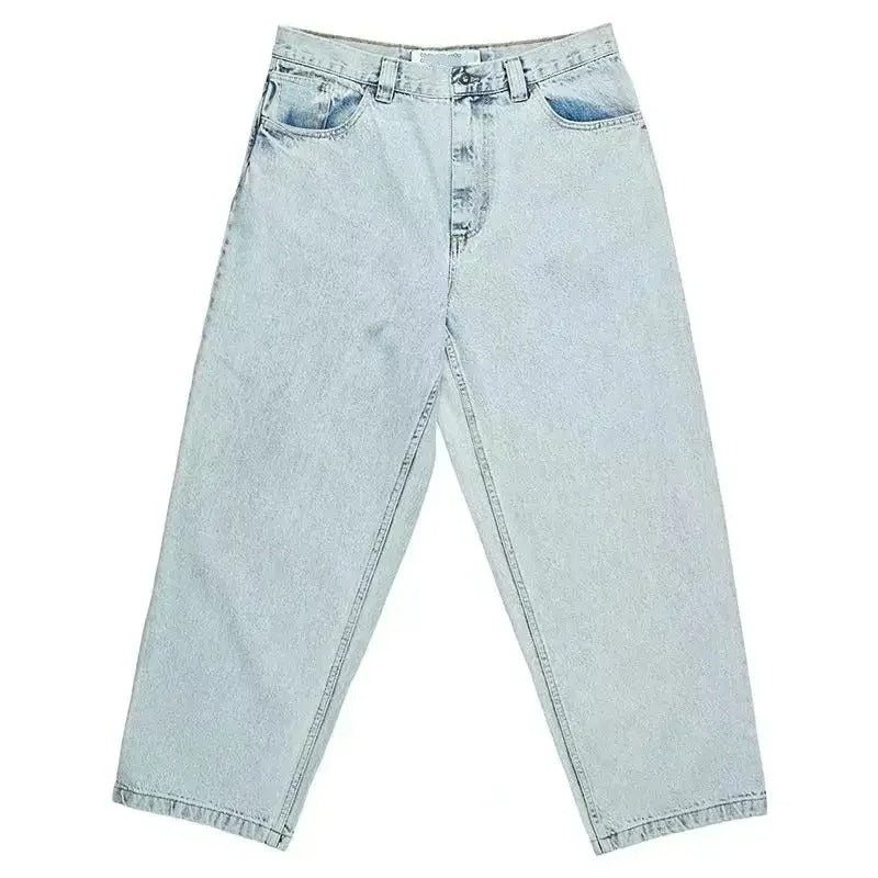 "Wijdvallende donkerblauwe heren jeans in oversize skaterstijl, ideaal voor dagelijks comfort en een trendy uitstraling."