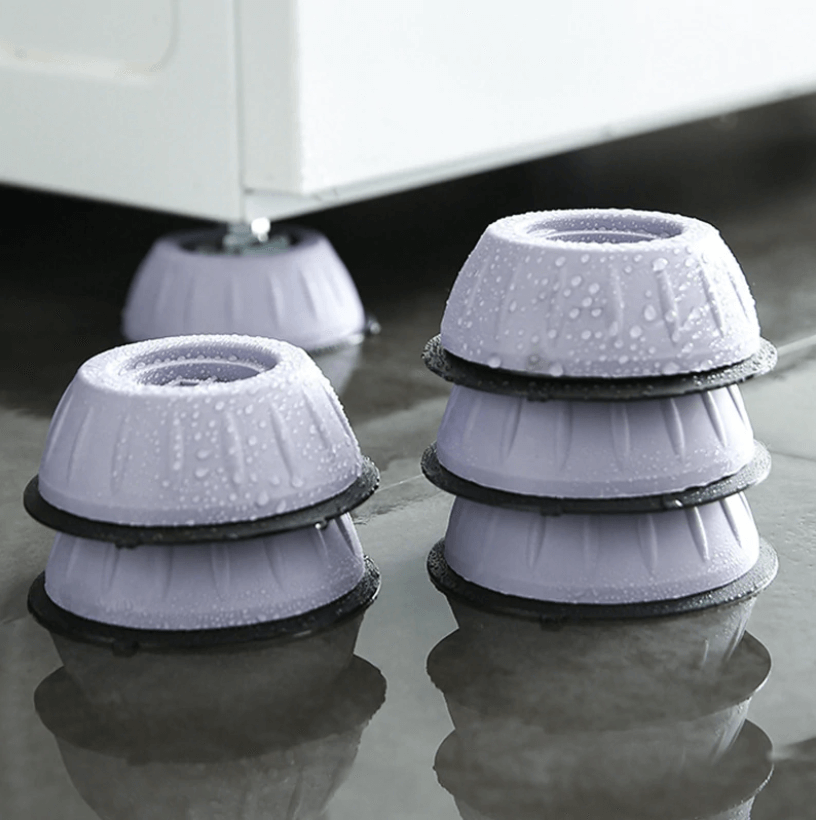 "Wit-grijze absorberende wasmachine pads, dempen geluid en trillingen, beschermen vloer, set van vier, eenvoudig te plaatsen.