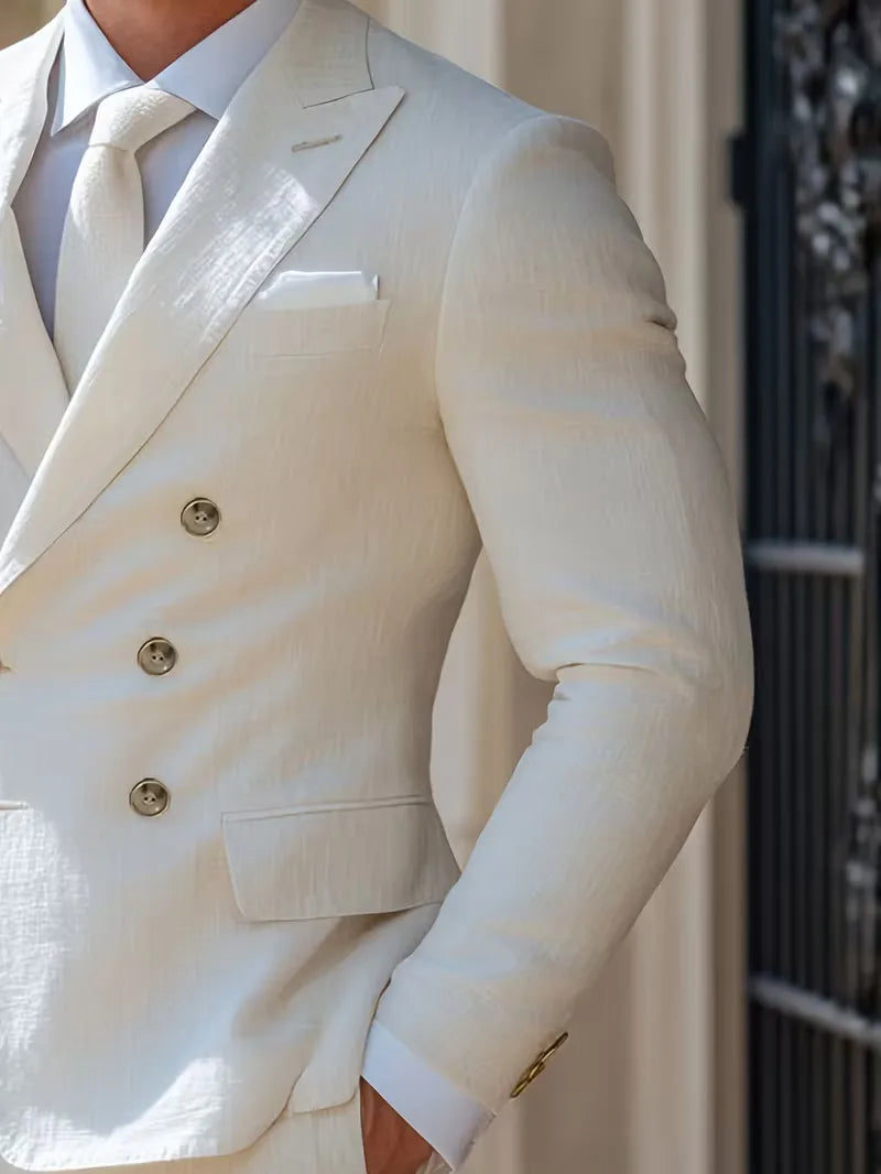 Stijlvol wit slim fit colbert voor heren, met dubbele knopen en een moderne pasvorm, ideaal voor elke gelegenheid.