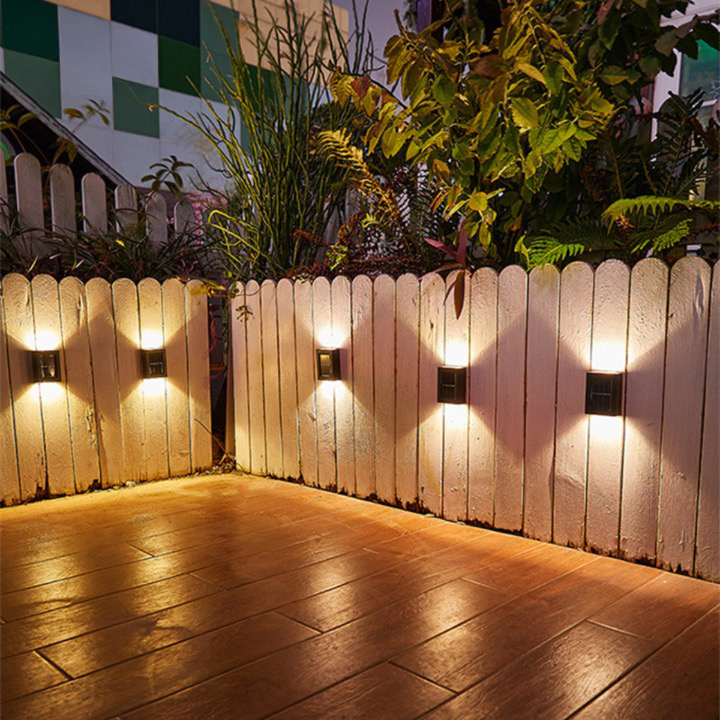 Zonne-energie LED wandlamp draadloos voor buiten, waterdicht IP65 tuinlicht. Ideale energiezuinige buitenverlichting.