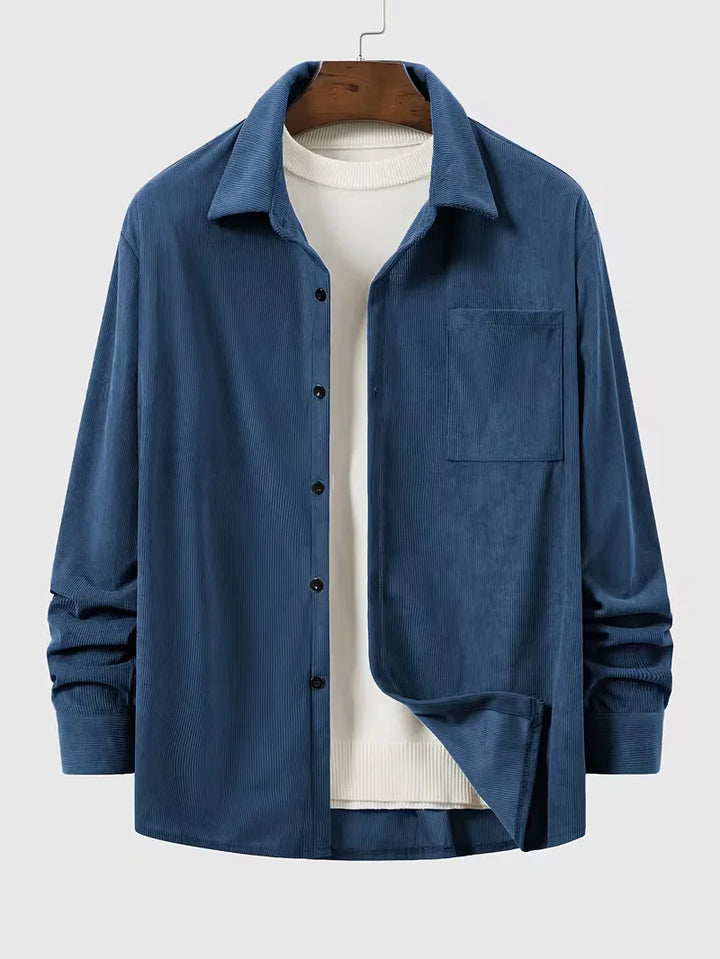 Zwart herenoverhemd, smartcasual, met ribstructuur en lange mouwen voor een moderne uitstraling.