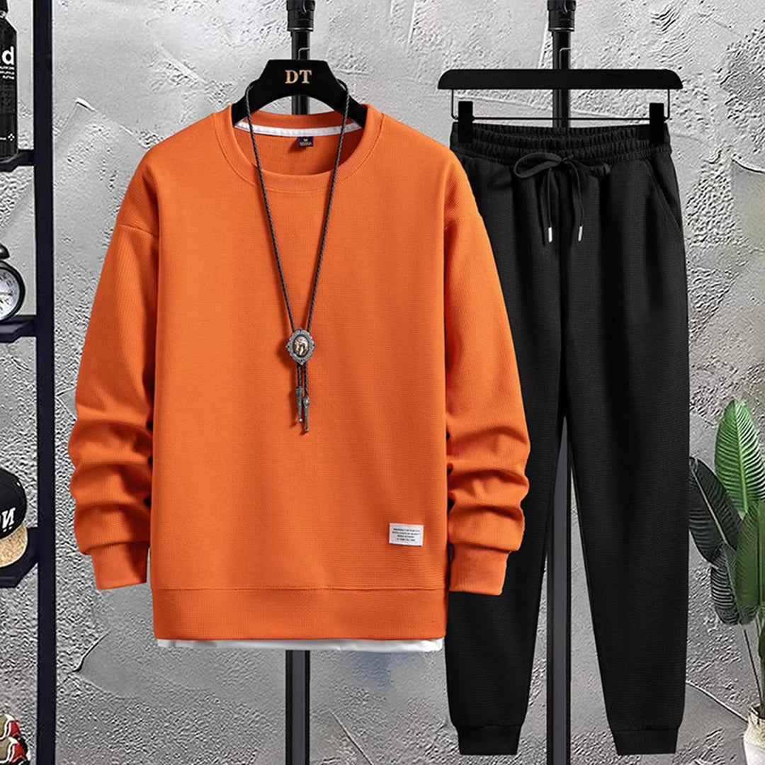 Heren joggingpak van ademend materiaal, perfect voor een casual look met ultiem comfort.