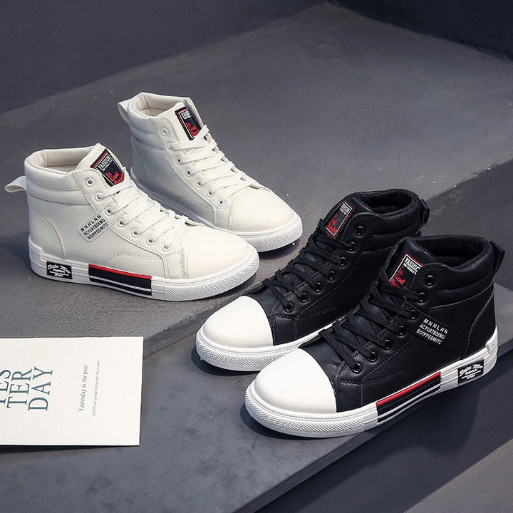 Elegante hoge herenschoenen, casual design en vetersluiting, perfect voor comfortabele herfst en winter dagen.