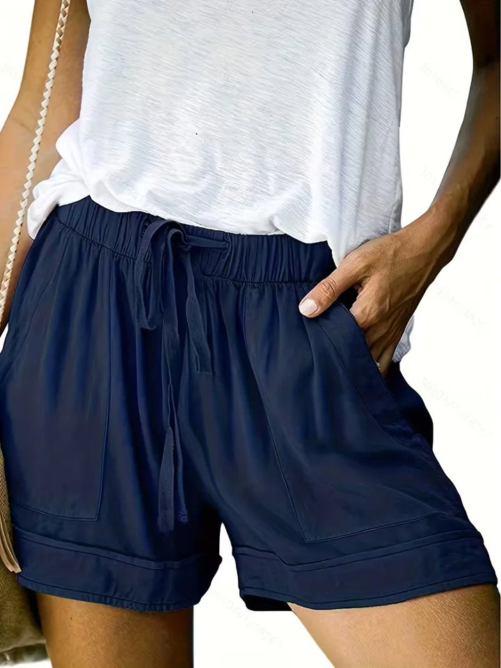 Beige dames zomerkleding shorts, relaxte pasvorm. Ideaal voor warm weer.
