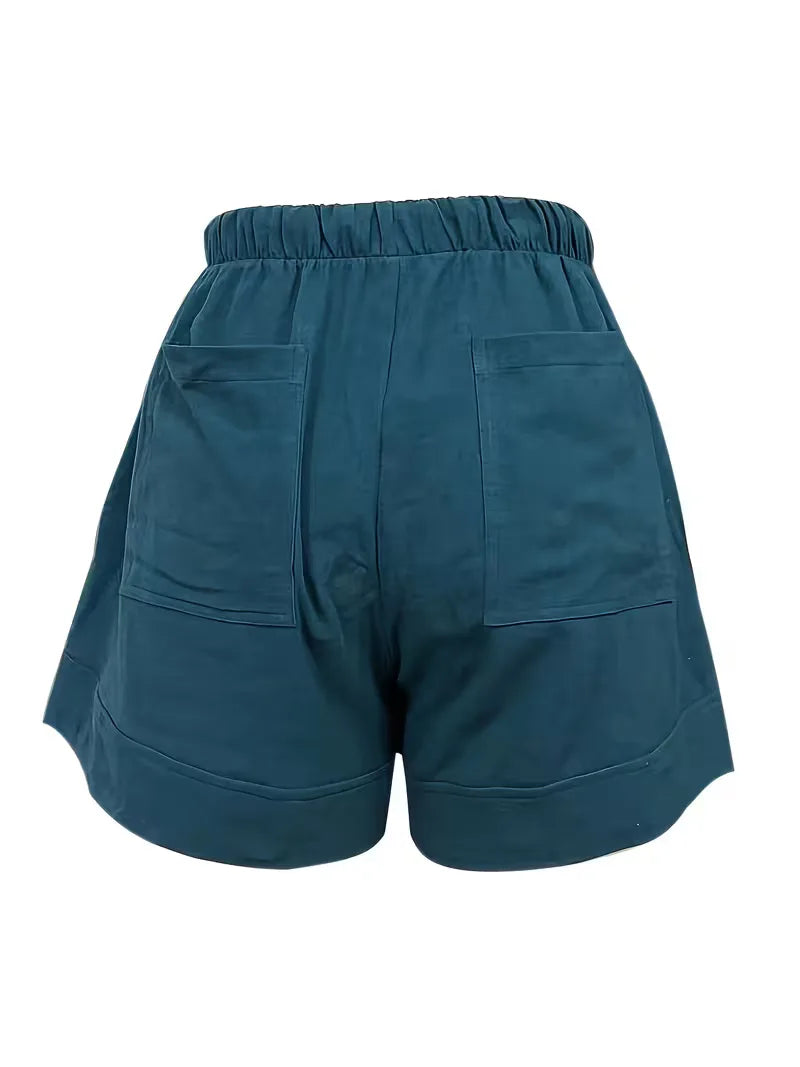Mintgroene dameshorts, zomerse relaxte pasvorm. Comfortabel met trekkoord.