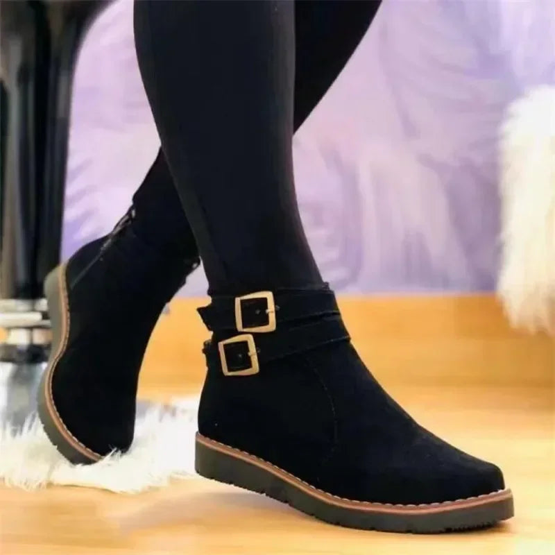Zwarte dames laarzen met comfortabele steun en chic design, perfect voor herfst en winter. (103 chars)