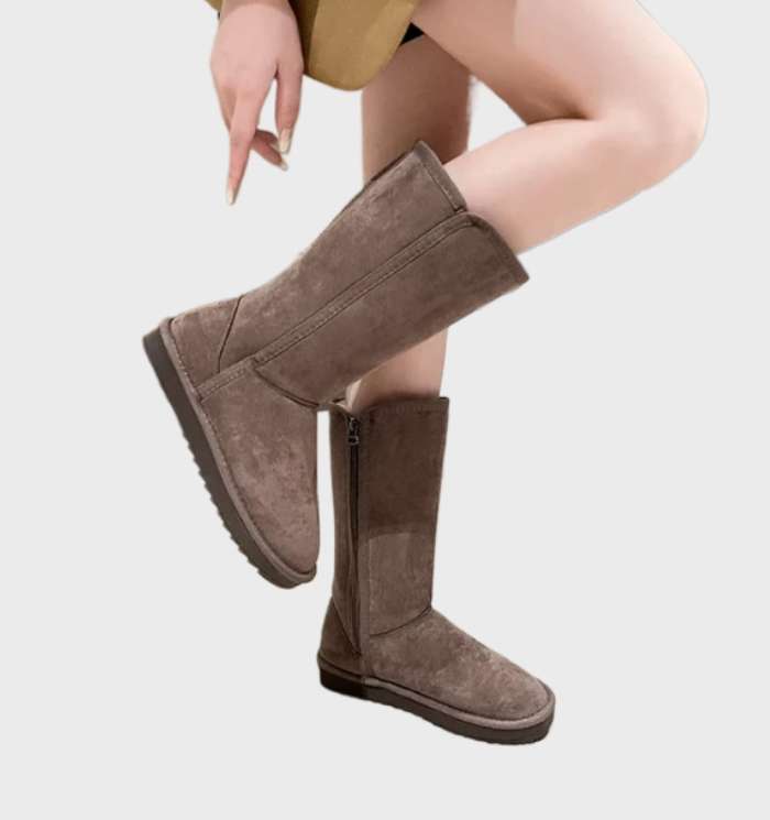 Comfortabele waterdichte dames winterlaarzen met warme voering, perfect voor koude en natte weersomstandigheden.