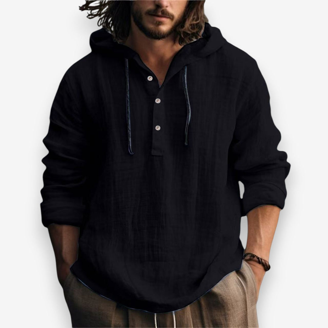 Veelzijdige heren hoodie, zwart, met capuchon en decoratieve knoopsluiting. Comfortabele pasvorm.