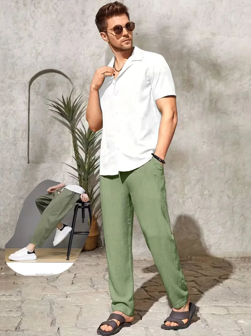 Comfortabele khaki herenbroek, straight leg, trekkoord, casual en ademend.