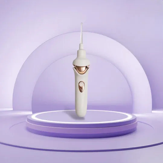 "Zwarte pijnloze oorreiniger met LED en siliconen tip voor veilige oorsmeer verwijdering, ergonomisch en USB-oplaadbaar."