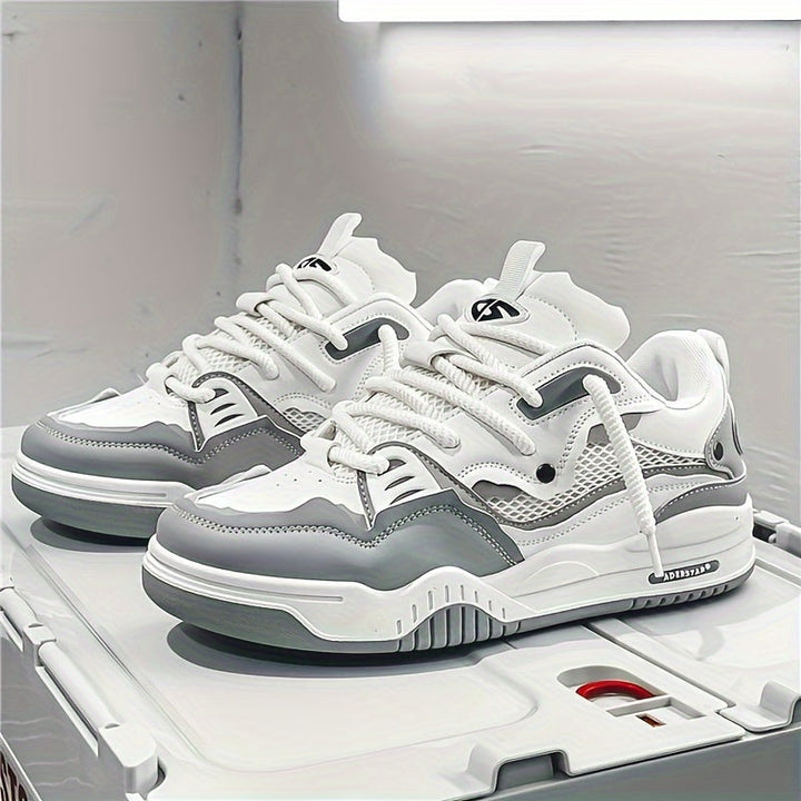 Casual Ryker herenschoen, modern zwart-grijs design, perfect voor comfortabele streetstyle.