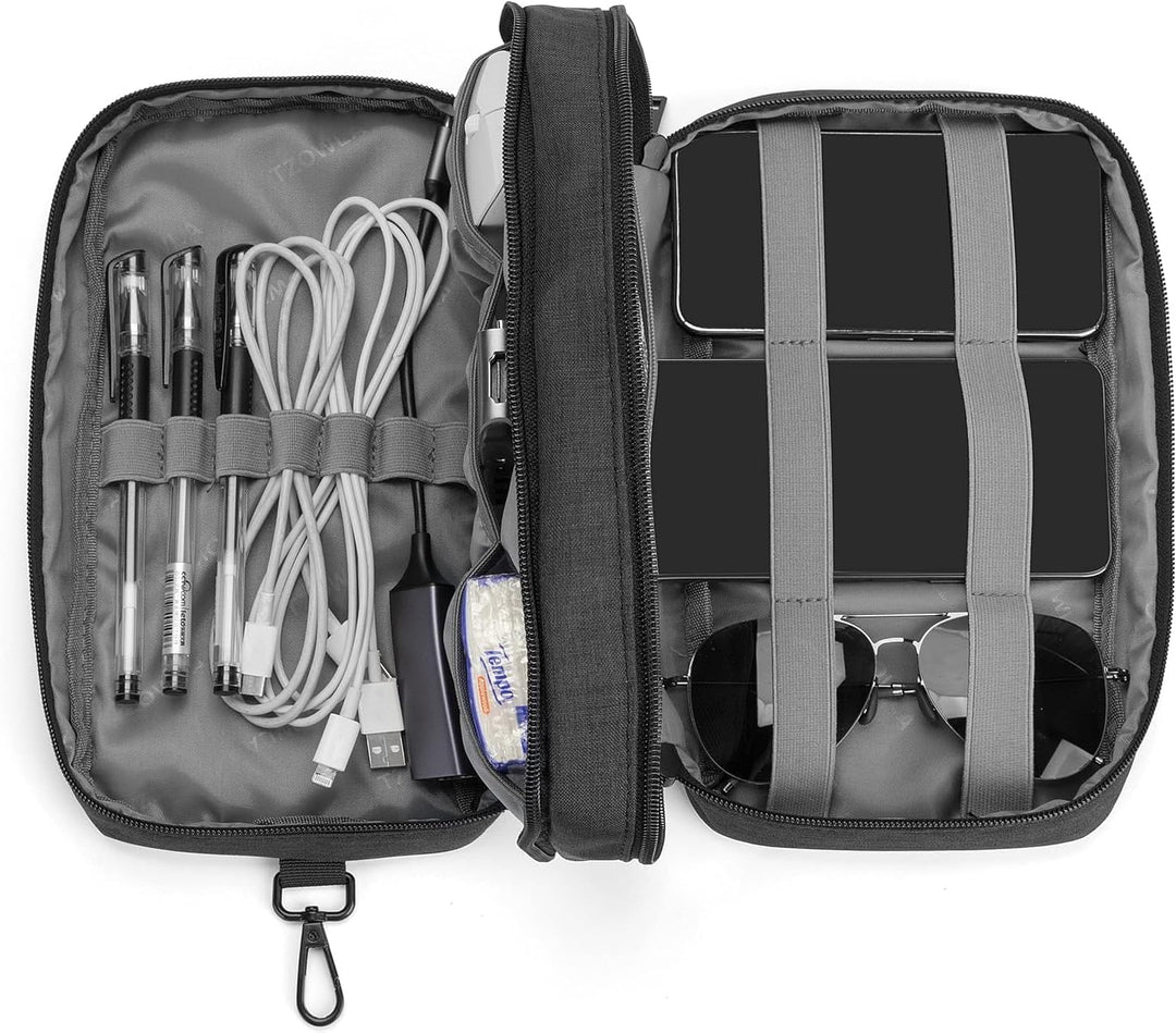 Grote capaciteit unisex rugzak met USB, perfect voor school, werk of reizen.