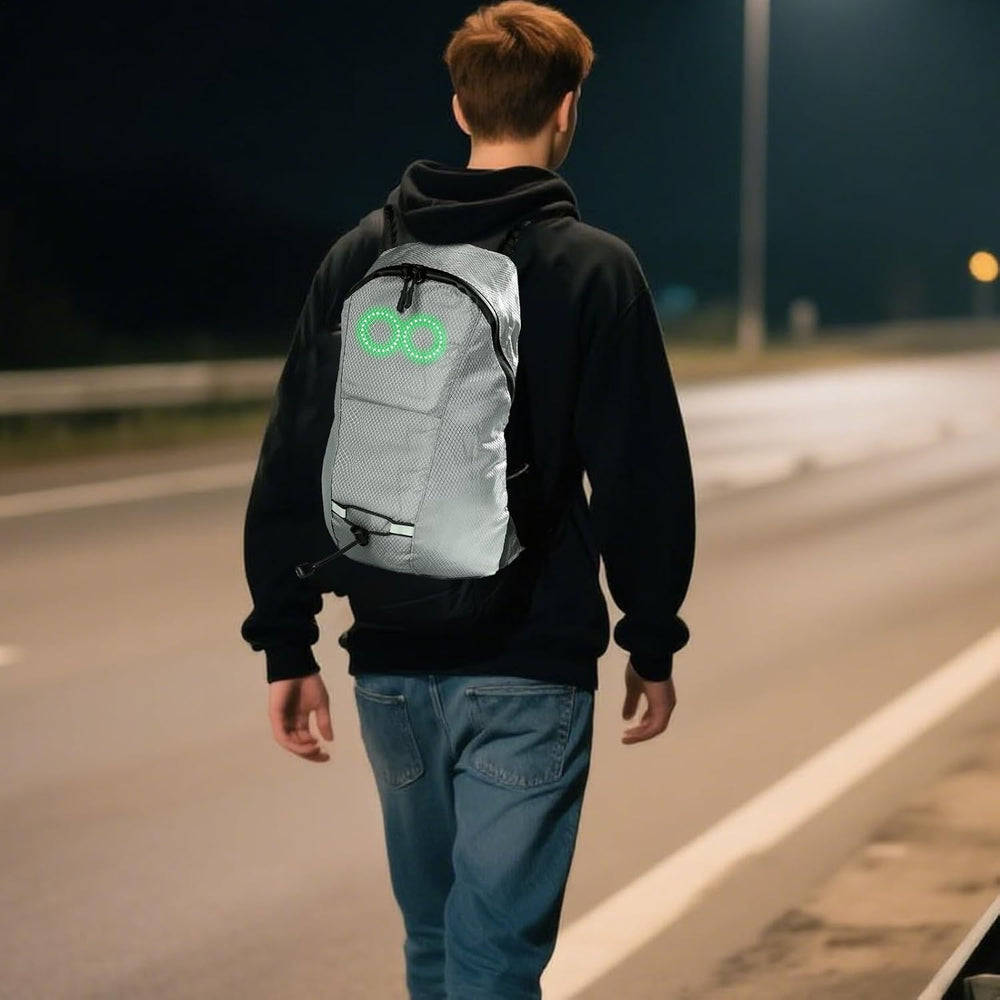 Lichtgevende rugzak met dynamisch LED-scherm, ideaal voor nachtwandelen, fietsen en festivals.