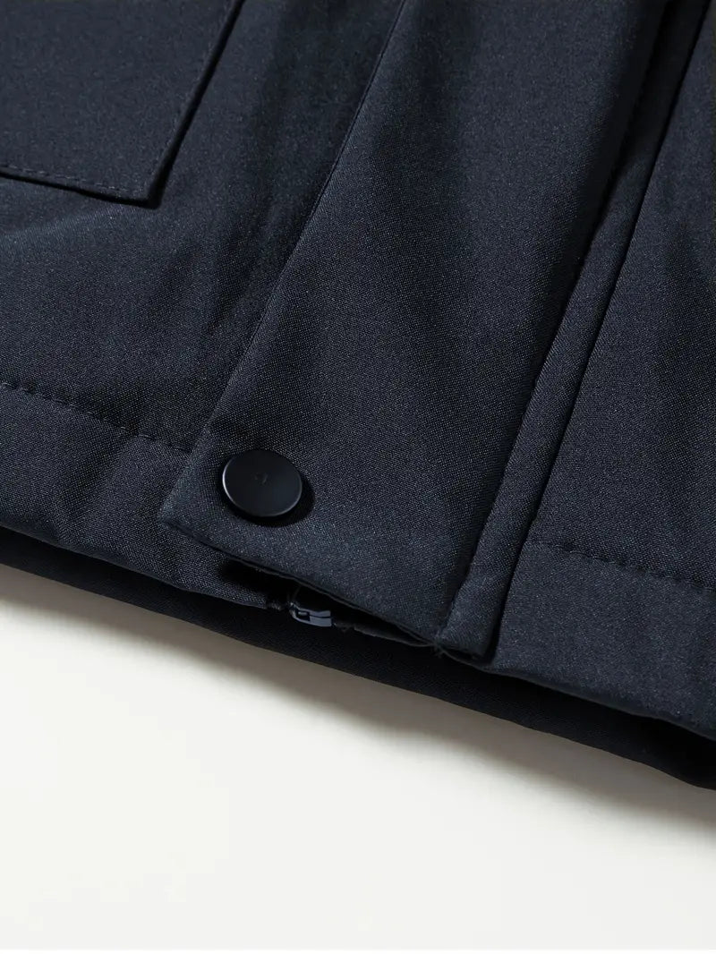 Duurzame waterdichte heren parka, perfect als warme buitenjas voor alle winteractiviteiten.